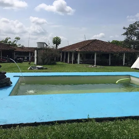 Ginebra Glamping Hotel Exterior photo