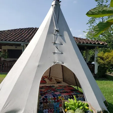 Ginebra Glamping Hotel Exterior photo