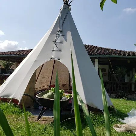 Ginebra Glamping Hotel Exterior photo